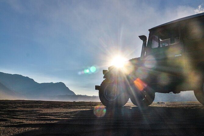 5 Days Borobudur Prambanan Tumpaksewu Bromo Ijen to Bali Private - Day 2: Jodipan Colorful Village in Malang and a real break in pace