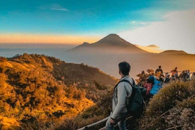Borobudur and Prambanan Temple Private Tour from Yogyakarta - Pawon Temple: A Short Stop That Adds Context (Plus Coffee If You Want)