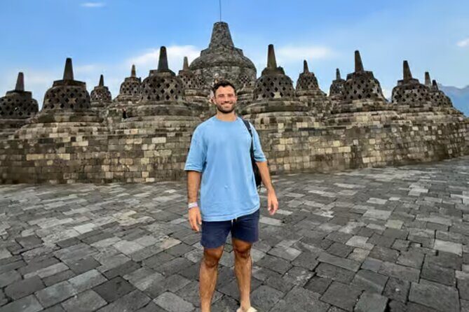 Borobudur Climb To the top & Prambanan Temple All Inclusive Tour - Lunch, Timing, and Staying Comfortable (Without Losing the Day)