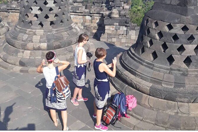 Borobudur ClimbUP guaranteed (sunrise option)& Prambanan Day Tour - Who should book this tour (and who should rethink it)