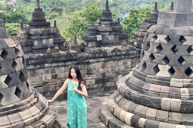 Borobudur Full Climb Up Access and Selogriyo Rice Terrace Tour - Why Borobudur’s full climb access matters