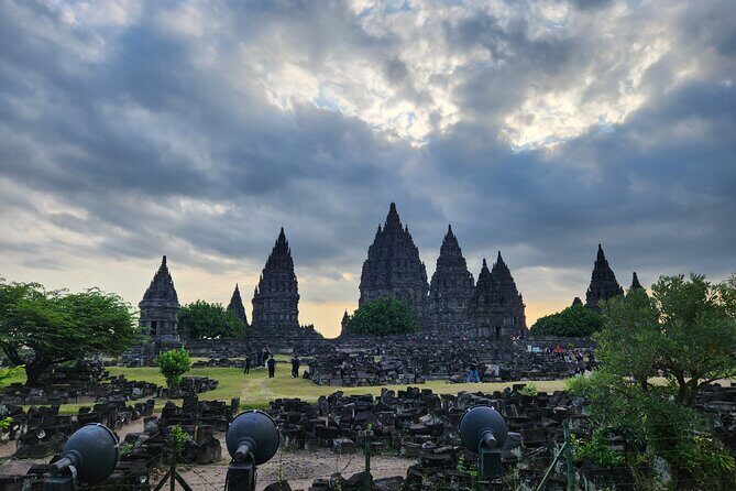 Borobudur Full Climb Up and Prambanan All Ticket with Guided Tour - Pickup, group size, and the pacing you’ll feel
