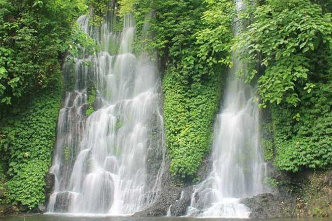 Borobudur & Prambanan in Yogyakarta, train to Malang, hike Bromo & Ijen // 4D3N - Jagir Waterfall and the trip to Ketapang: practical stops before Bali