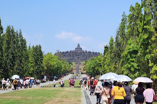 Borobudur & Prambanan Private Tour with Climb-Up Access Included - Transport comfort and prep tips for a big temple day