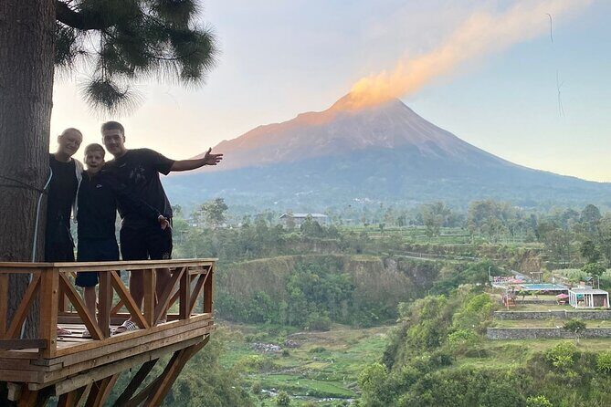 Borobudur Prambanan Sharing Tour - Pickup, air-conditioned transport, and your group size cap