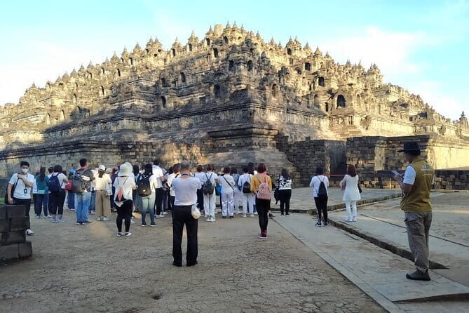 Borobudur Private Excursion From Semarang (Upper level access) - Semarang port pickup: how the tour reduces stress