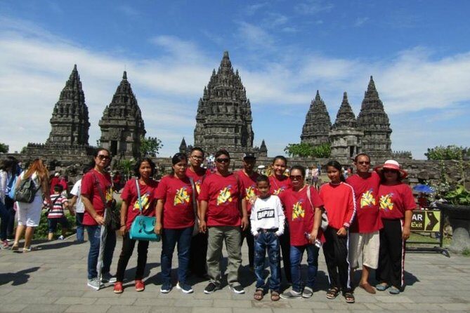 Borobudur Sunrise And Prambanan Temples Tour (PRIVATE TOUR) - Transport details that affect comfort: pickup zones, waiting time, and late traffic