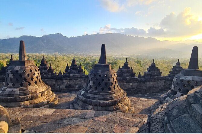Borobudur Sunrise, Mt. Merapi & Prambanan Day Tour with Entry Fee - Golden Sunrise at Punthuk Setumbu: What You’re Actually Buying
