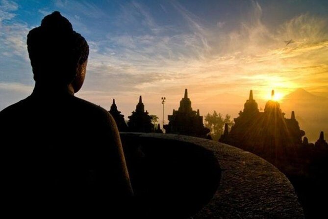 Borobudur Sunrise Tour-Special Package - The big stuff to know before you go