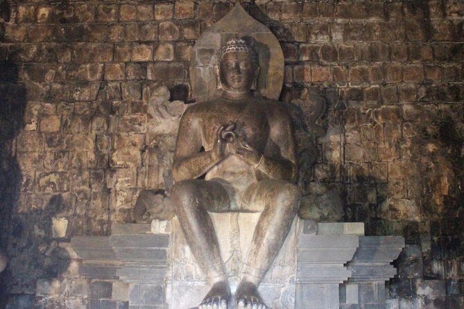 Borobudur Temple Climb To The Top & Prambanan Temple - 1 day tour - Prambanan in Two Hours: Big Hindu Drama, Real Time Pressure