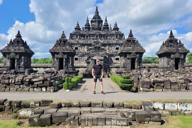 Borobudur Temple Climb To The Top & Prambanan Temple - 1 day tour - The Order of Stops Depends on Your Borobudur Slot