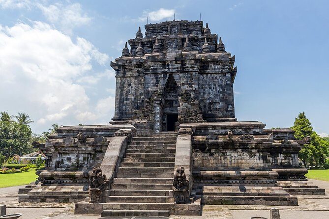 Borobudur Temple Half Day Tour from Yogyakarta - Hotel pickup and timing: the details that make or break half-day tours