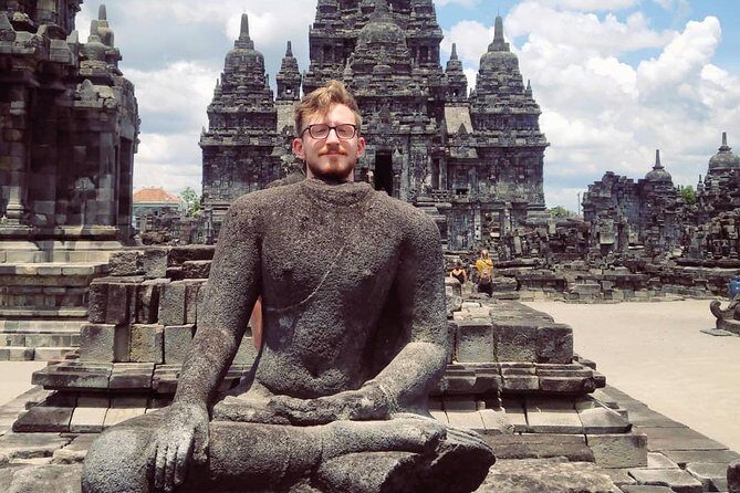 Borobudur Temple Half Day Tour from Yogyakarta - Who should book this Borobudur half-day tour