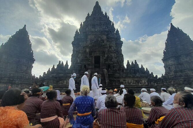 From Yogyakarta: Borobudur and Prambanan Temples in 1 Day - The Road to Prambanan: A Reset Through Rural Java