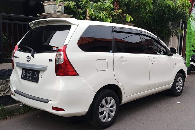 From Yogyakarta: Borobudur and Prambanan Temples in 1 Day - Borobudur at 9:30 AM: What You’ll Actually Do There