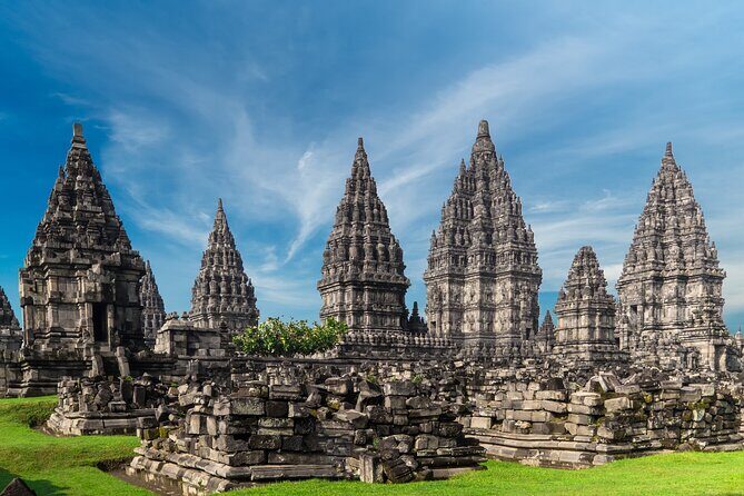Yogyakarta: Borobudur (climb), Prambanan & Other Visit By Request - Heat, timing, and “long day” reality checks