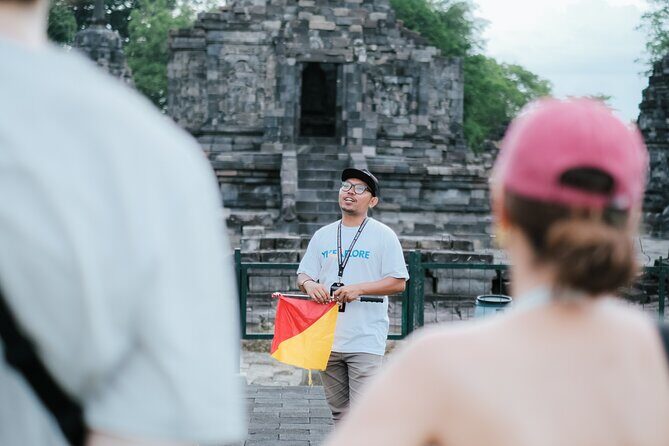 Yogyakarta Borobudur Climb Up And Prambanan Temples Sharing Tour - What the on-board and temple guide time is really for