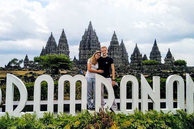 Yogyakarta: Borobudur Climb-up & Prambanan Day Trip All Inclusive - What to pack for Borobudur stairs and Prambanan walking