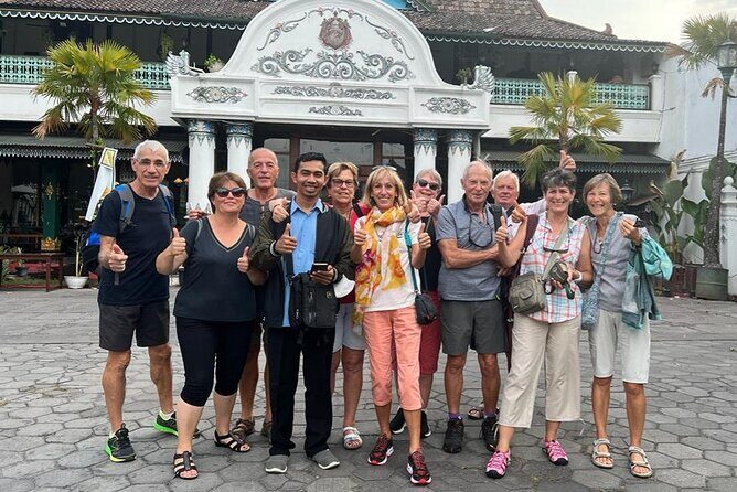 Yogyakarta: Borobudur Top Access & Prambanan Temple Private Tour - Prambanan Temples: Main Complex Highlights and Monday Reality