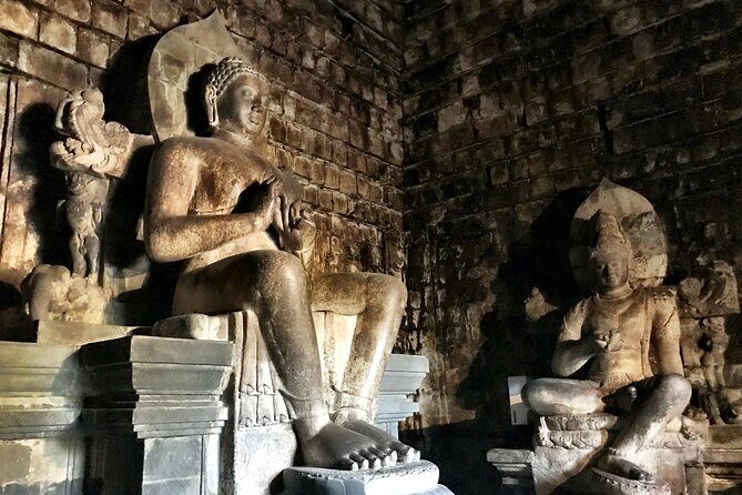 Yogyakarta Day trip Borobudur & Prambanan Temples - The 3:30am start: what you’re actually buying with sunrise timing
